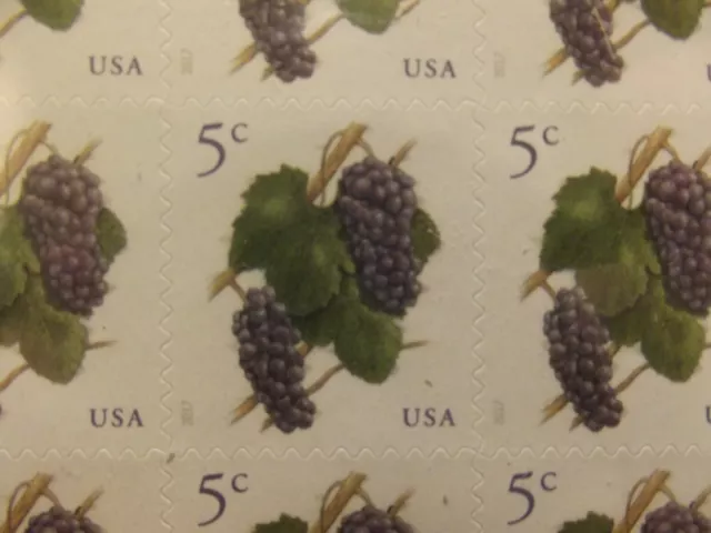 Pinot-noir Purple Grapes Pane Sheet of (20)  USPS Postage Stamps 3