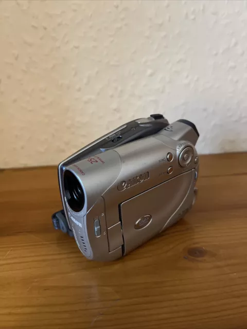 Canon DC95 DVD Digital Video Camera / Camcorder