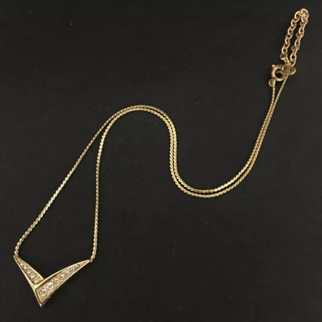 Christian Dior Rhinestone Gold Tone Pendant Necklace/9X0480