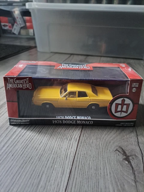 Greenlight 1/43 Dodge Monaco 1978 - Série The Greatest American Hero - Neuve