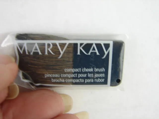 Mary Kay Compact Brush(Set)Cheek Brush, & Eye Applicators
