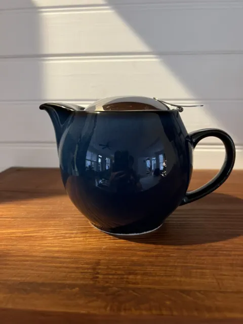 Beehouse 26oz. Blue Round Ceramic Teapot