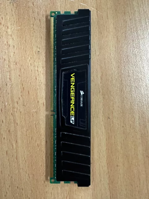 Corsair VENGEANCE RAM 8GB (1 x 8GB) CML16GX3M2A1600C10 Low Profile Memory