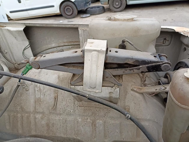 gato para SUZUKI SAMURAI TODO TERRENO CERRADA 1.3 (SJ 413) 1988 306588