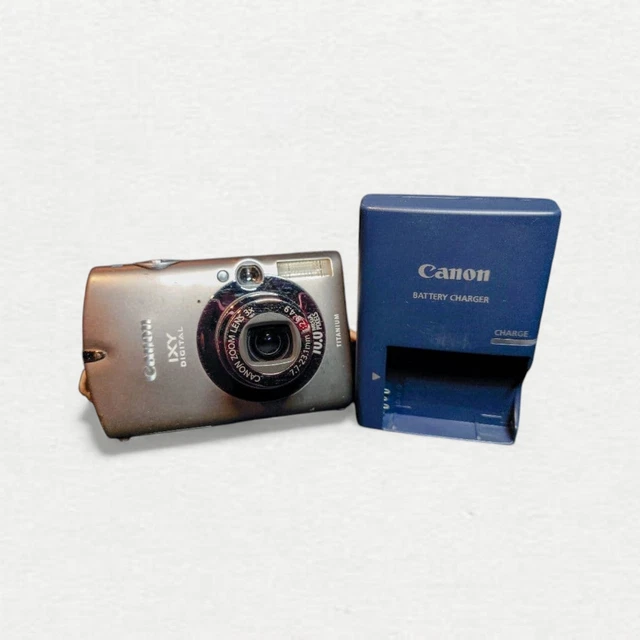 CANON IXY DIGITAL 1000 Titanium Compact Digital Camera 10MP Tested