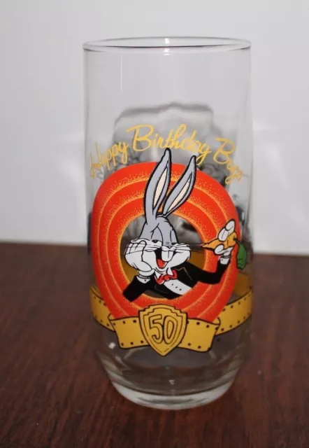 Happy Birthday Bugs Bunny 50th Anniversary Glass 1990 Warner Bros Looney Tunes