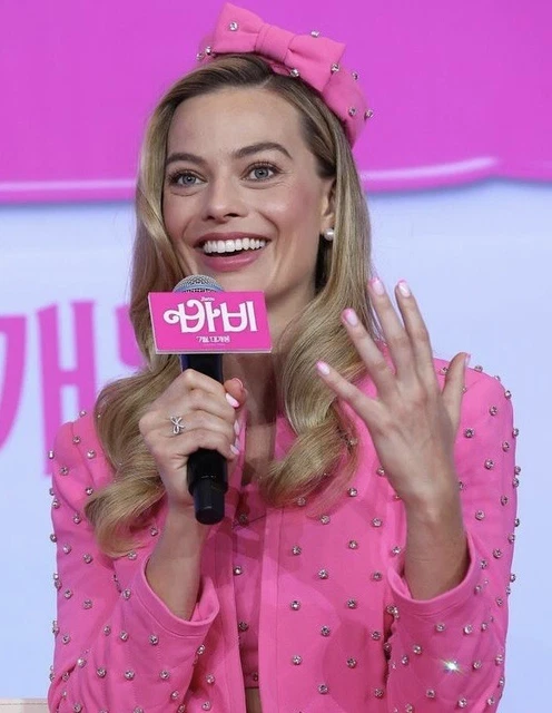BARBIE MOVIE 2023 Margot Robbie Is The Real Barbie Girl Movie A4 Poster