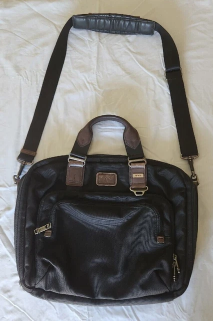 Tumi 22631HKH ALPHA BRAVO Yuma Slim Brief Messenger Bag Nylon Leather