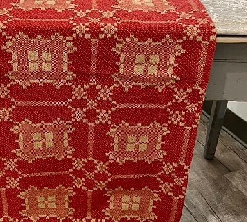 New Primitive Red LOVERS KNOT TABLE SQUARE Coverlet Tablecloth Topper 34"