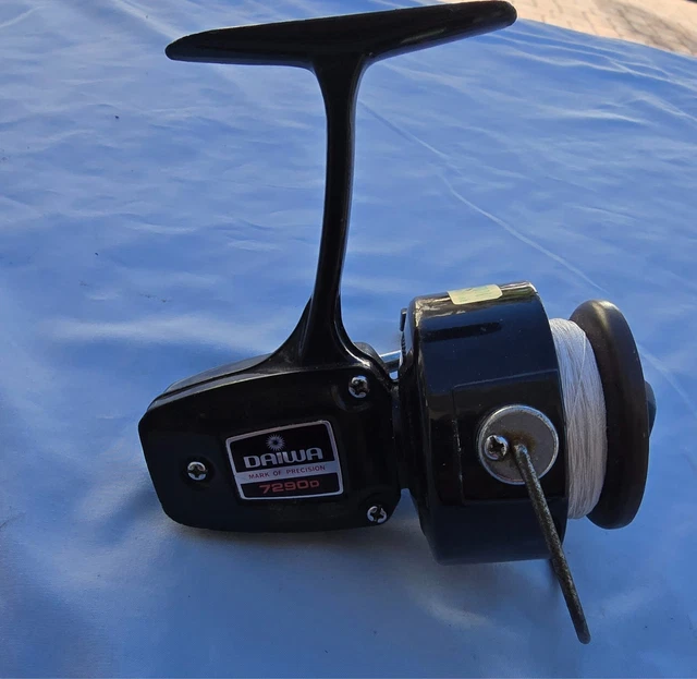 best braided fishing line brand - 300 Yards depending on how much copper trolling wire Abu Garcia Ambassadeur 35th Model:DRKW70MHB