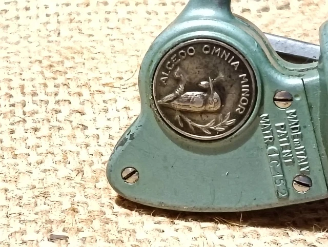 アルセド Alcedo Omnia MADE IN ITALY Rare Vintage Alcedo Omnia Minor Flying Bird Spinning Reel