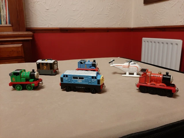 THOMAS THE TANK Engine Bundle x 5 Trains & 1 Helicopter. £18.00 ...
