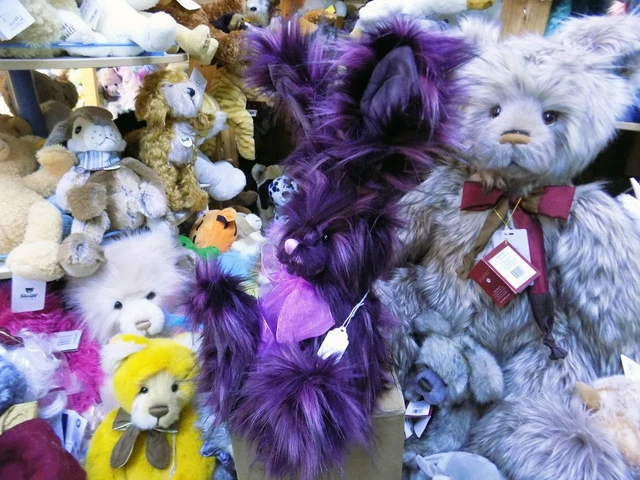 CHARLIE BEARS BEETROOT Pic No 9 By Charlie Bears CB266612O £60.00 ...