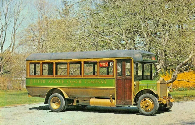 1925 Fünftes Avenue 24 P Kreuz Stadt Bus ~ Lang Island Auto Museum Postkarte