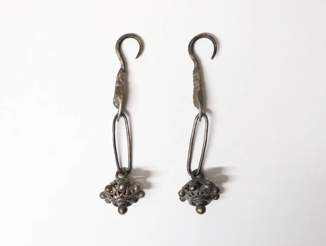 Boucles D'Oreilles Berbères En Argent - XIXe-XXe Siècle, Pendantes, Style Maghrébin Vintage