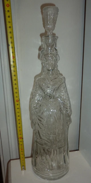 Bouteille Legras verre soufflé moulé ancienne femme bretonne alsacienne normande