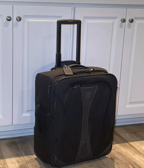 TUMI T-TECH ESSENTIAL GEAR (57721D-TJ) 21" Rolling Carry On, Expandable, Suiter