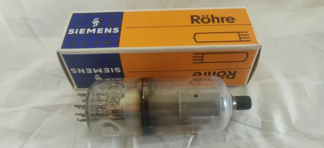 Aus einer Auflösung: Tolle Siemens Röhre PD500 mit Originalverpackung