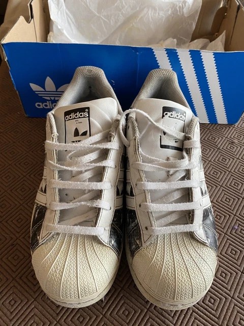 Adidas superstar deals black palm