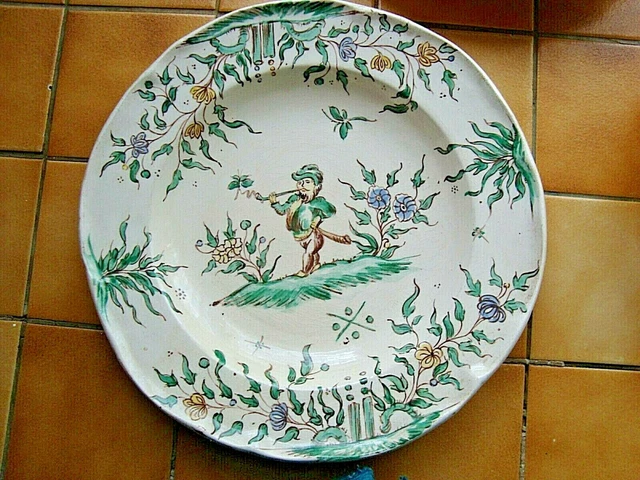 Assiette Decorative Ancienne Decor Grotesque Signee Fumeur
