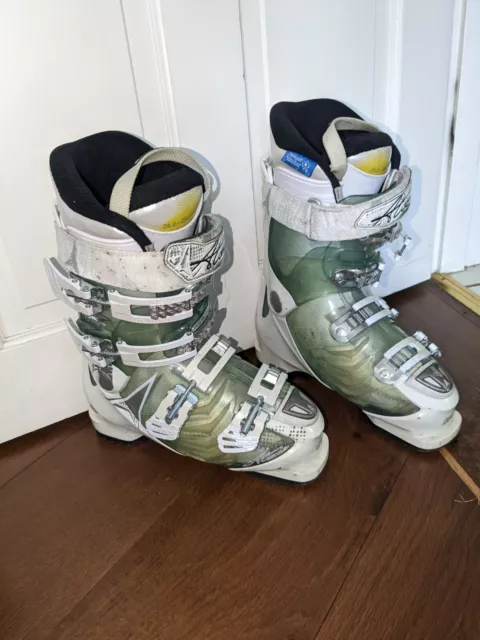 Women's Atomic ski boots