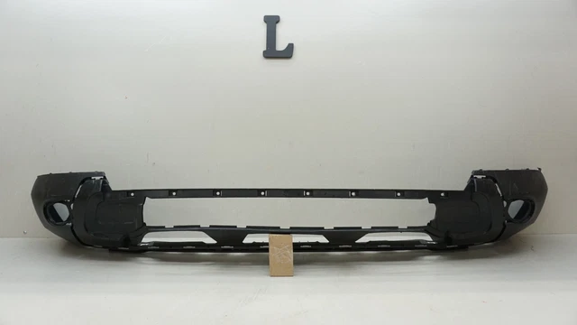 2021-2023 CHEVROLET TRAILBLAZER Front Lower Bumper Cover Panel Oem