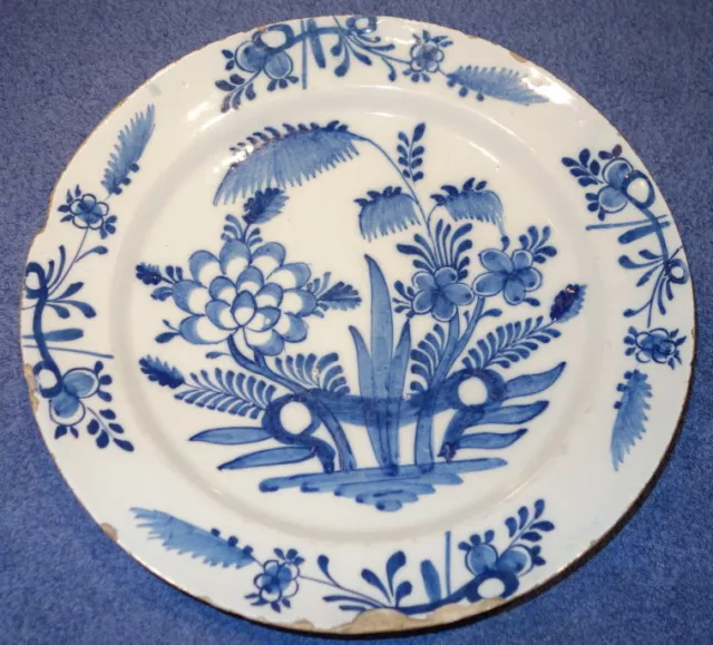 Keramik-Teller,groß, China od. Delft,wohl 18.Jhdt,blau-weiß