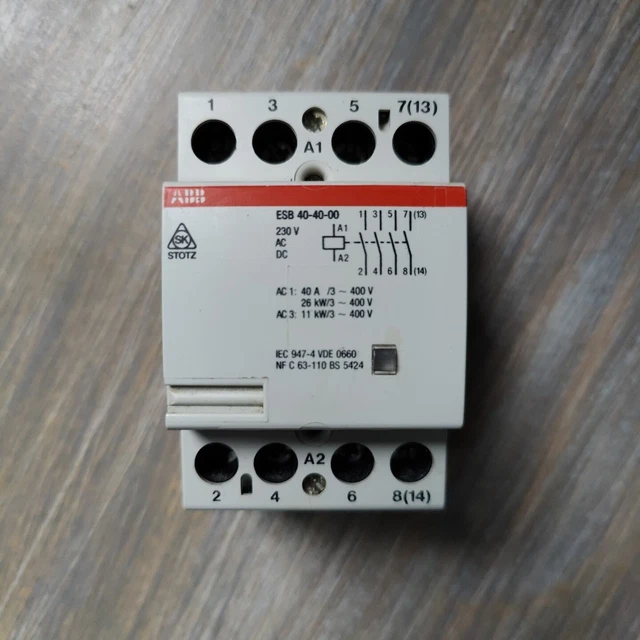 Abb ESB40-40-230V Contacteur d'installation