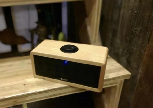 Portable Bluetooth Speaker - 60W PMPO (6W RMS) Wooden Bluetooth 2.1 wood - Ricco