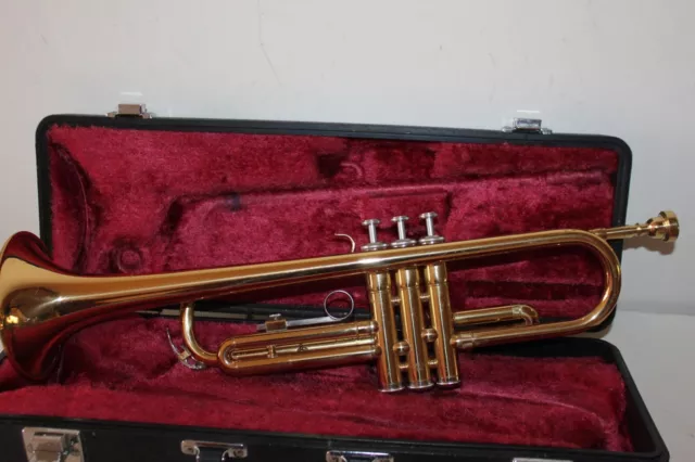 Gold Yamaha BB Trompete mit Etui & Neu unbenutzt Gold Mundstück gereinigt & gewartet 2