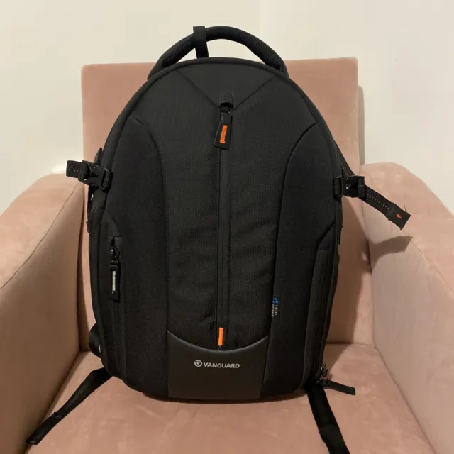 Vanguard Up-Rise II 45 Camera Backpack