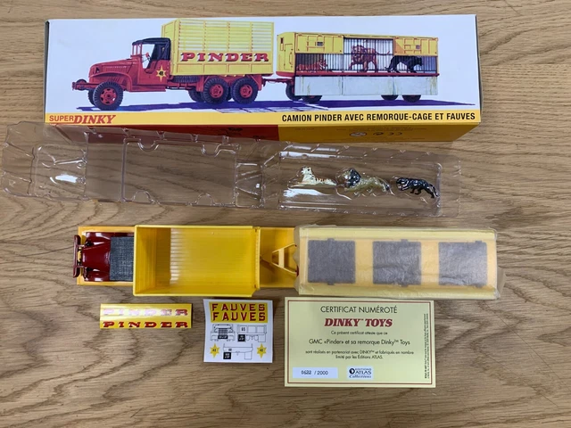 Super Dinky Toys 881 - Camion GMC Pinder Avec Remorque Fauves - 1:43