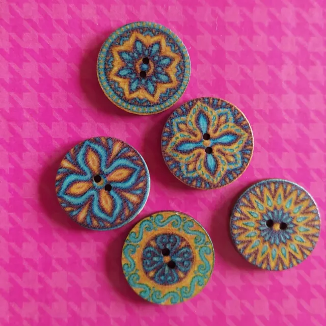 5 Stück Holzknöpfe Rund Buttons 20mm Blumen Nähen Kleidung Deko Basteln