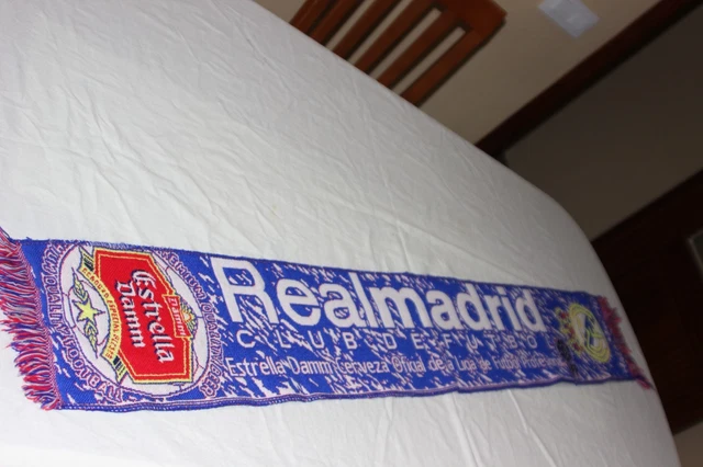 Echarpe Football REAL MADRID année 2000 vintage produit