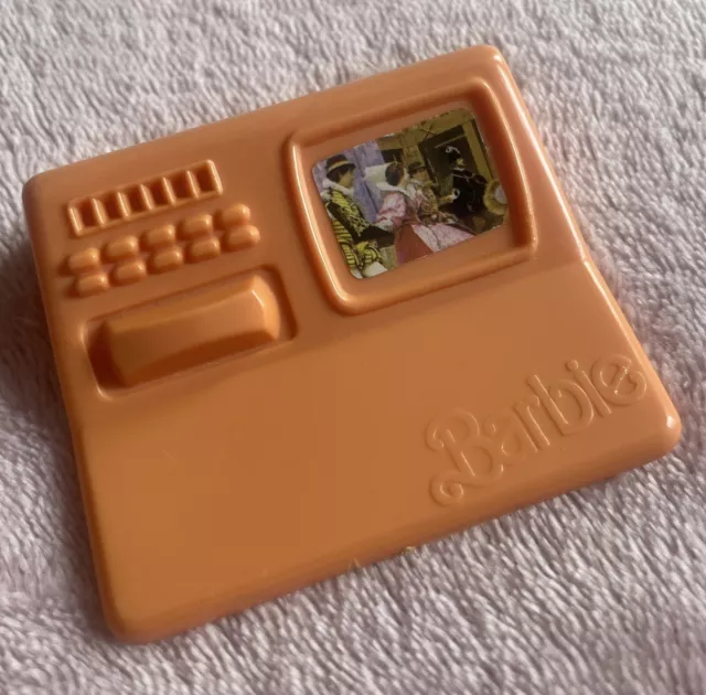 Vintage barbie best sale dream house 1970's