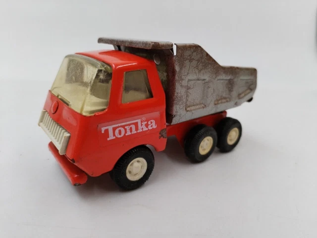Camion Benne Tonka Vintage En Tôle – Ancien, échelle 1:2, Rouge – Occasion