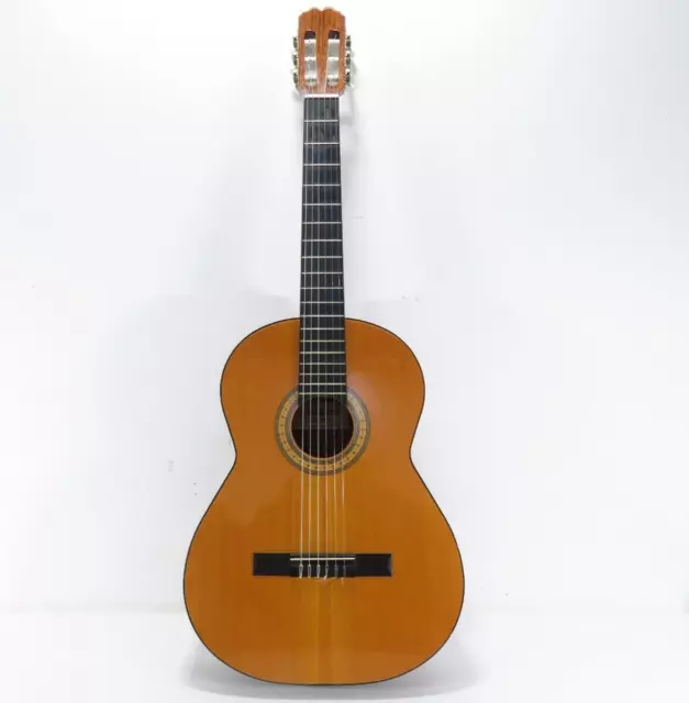 Admira - Juanita Acoustic Classical Guitar - Six String - Wooden Construction