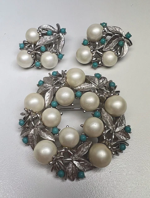 Vtg Sarah Coventry Alaskan Summer Pearl & Turquoise Pin Brooch Clip Earrings Set