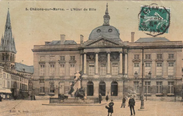 CPA 51 CHALONS sur MARNE L'Hotel de Ville