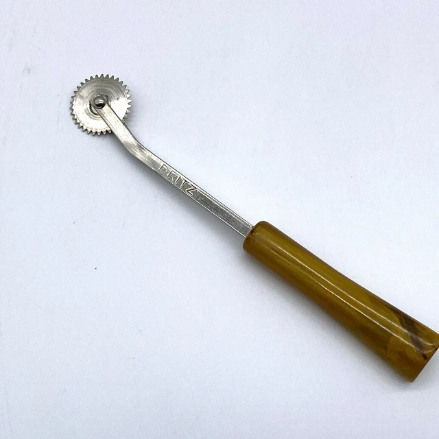 Dritz Tracing Wheel Bakelite Handle Sewing Tool 6” Vintage