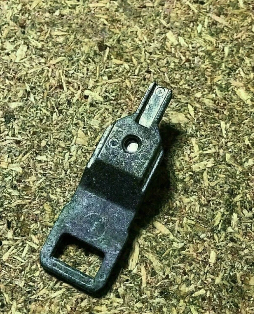 MIELE DISHWASHER DOOR Latch Striker Tongue (ML6).. EUR 32,66 PicClick FR