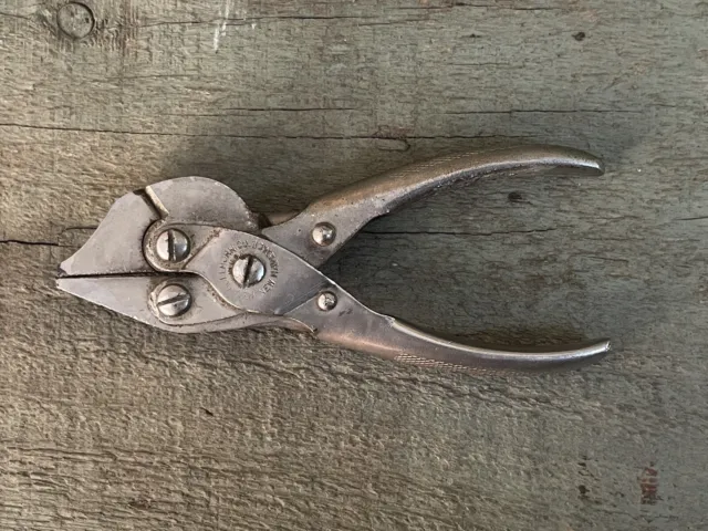 Vintage SCHOLLHORN 4-1/2" Parallel Jaw Pliers with Sidcutters Made in USA