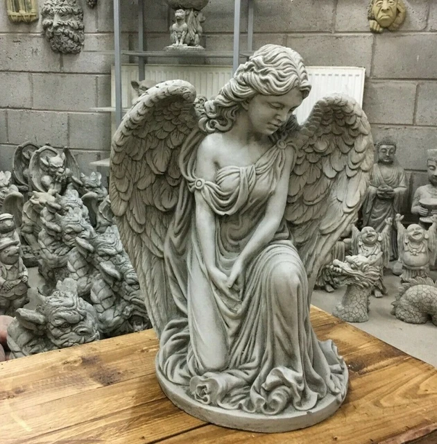 ANGEL STATUE,STUNNING ANGEL with large wings,concrete stone garden