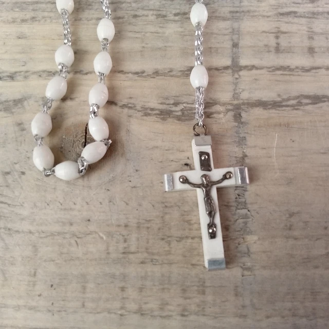 Rosario de cuentas de plástico blanco italiano vintage 24" cuentas religioso católico Italia