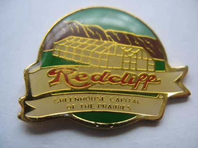 Alberta Town Lapel Pin - Redcliff