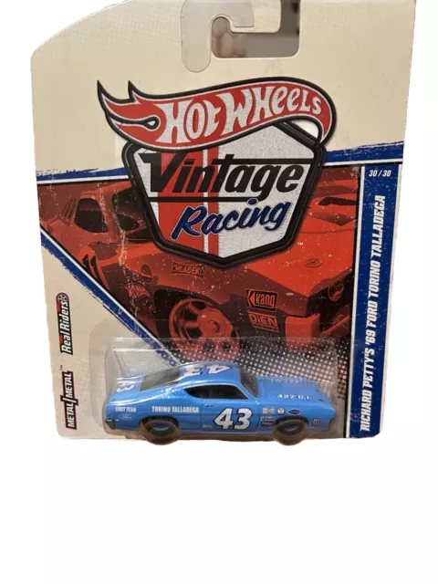 Hot Wheels Vintage Racing Richard Petty's '69 Ford Torino Talladega Diecast Car