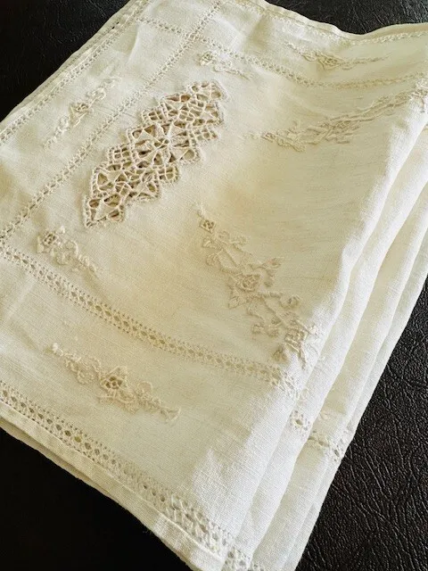 Vintage Ecru Embroidered Placemats (4) w/ Cutwork Raised Embroidery Crochet Lace