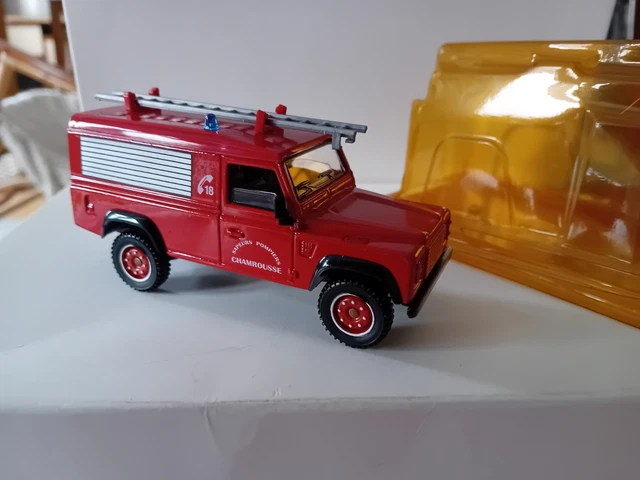 Solido SB 1/43 - Land Rover Defender + Zodiac Pompiers - Très Bon état Sans Boîte