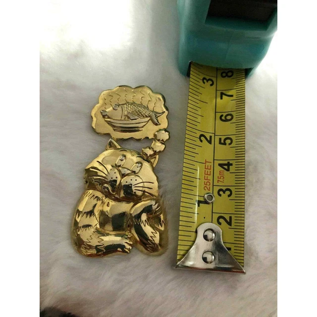 JJ Kitty Gift For Her Cat Dreaming Thinking About Fish Dinner Gold Tone Brooch