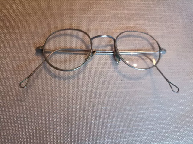 Vintage  Child’s Wire Rimmed Silver  Glasses Spectacles frame Free UK Postage